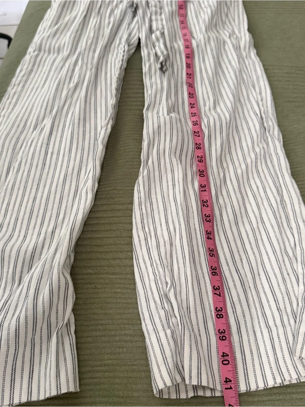 Banana Republic White Striped Cotton/Linen Blend Tie-Waist Pants, Paperbag